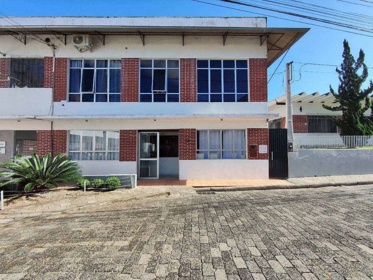 Villa Bilac - Studios Proximo A Vila Germanica Bairro Da Velha Blumenau Zewnętrze zdjęcie